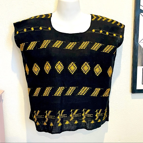 Mexican Black Linen Boho Top Yellow Embroidery XS! - Picture 5 of 5